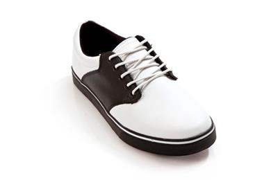 Kikkor Golf Shoes Reviews | Today's Golfer
