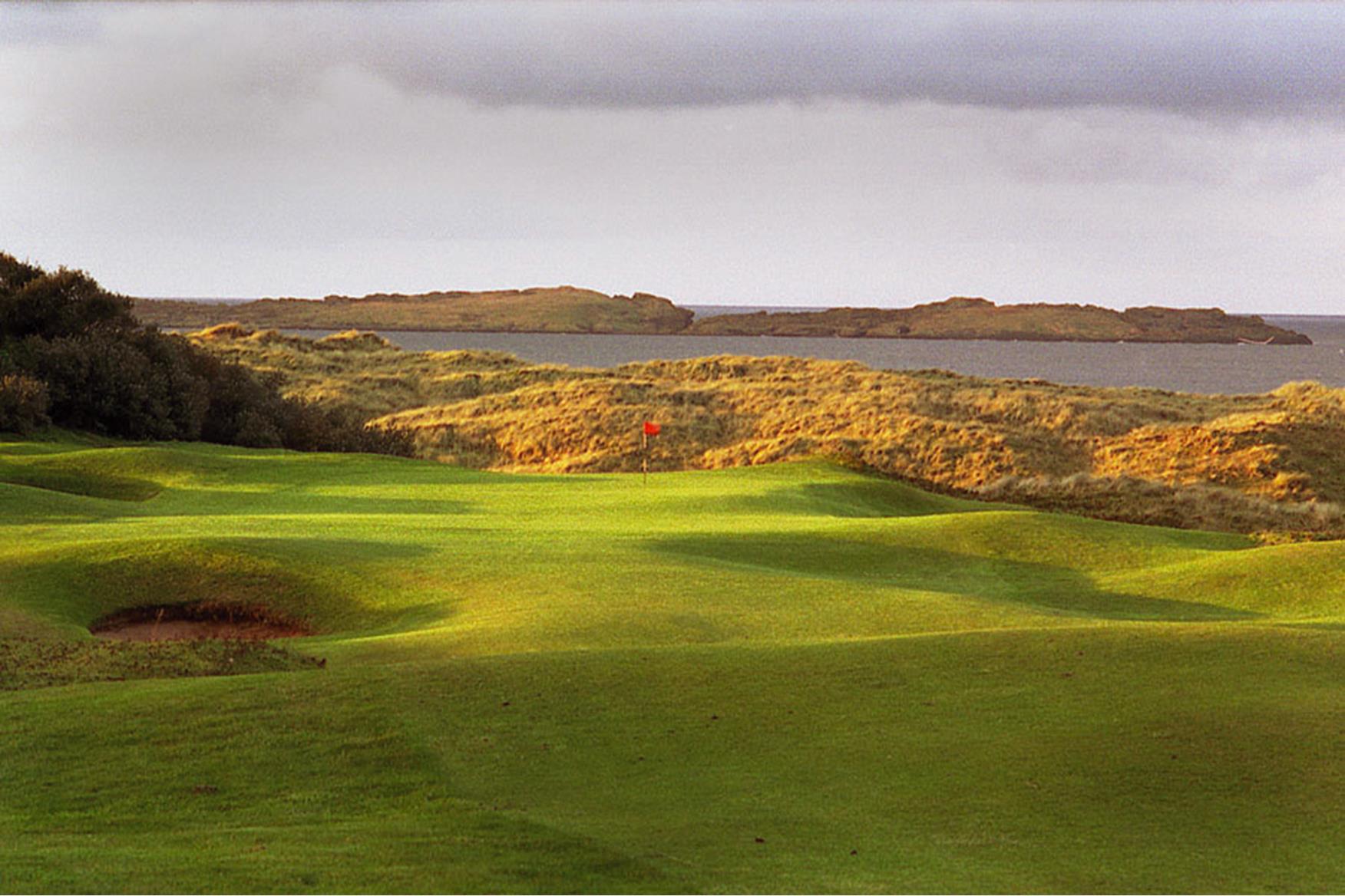 Royal Portrush Golf Club (Dunluce Course) Golf Course in Portrush