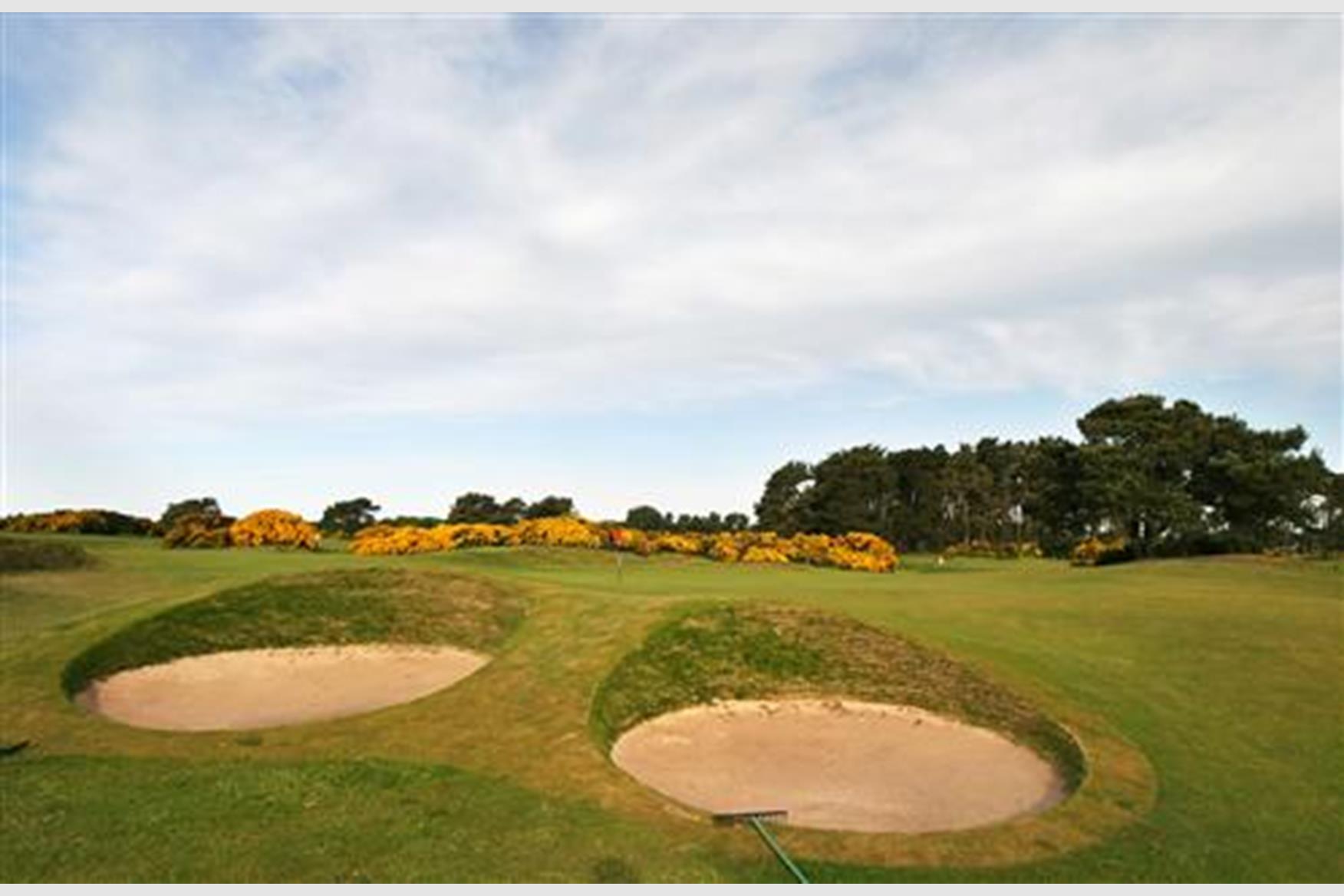 Carnoustie Golf Links Burnside Golf Course in CARNOUSTIE Golf