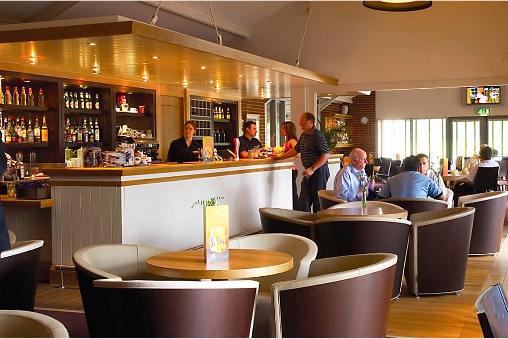 Benton Hall Golf & Country Club Executive Course Golf Course in WITHAM Golf Course Reviews