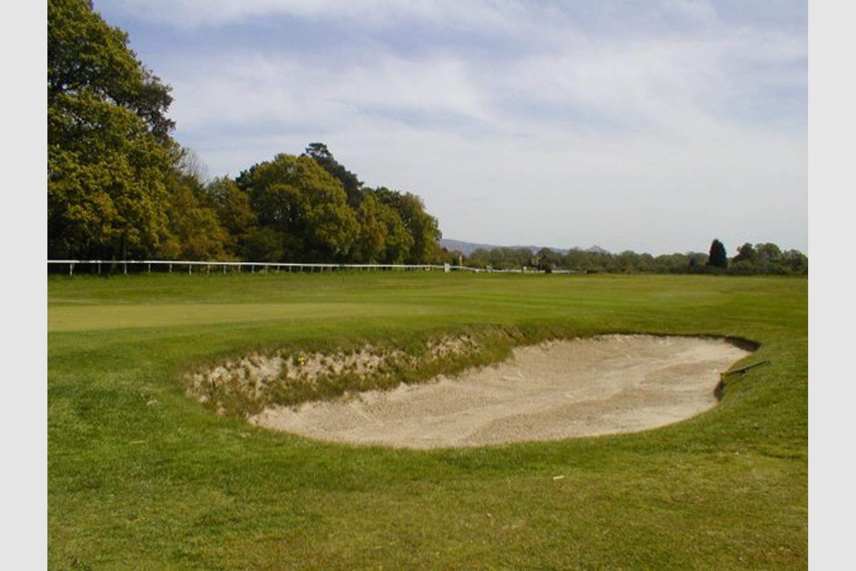 Ludlow Golf Club Golf Course in LUDLOW Golf Course Reviews