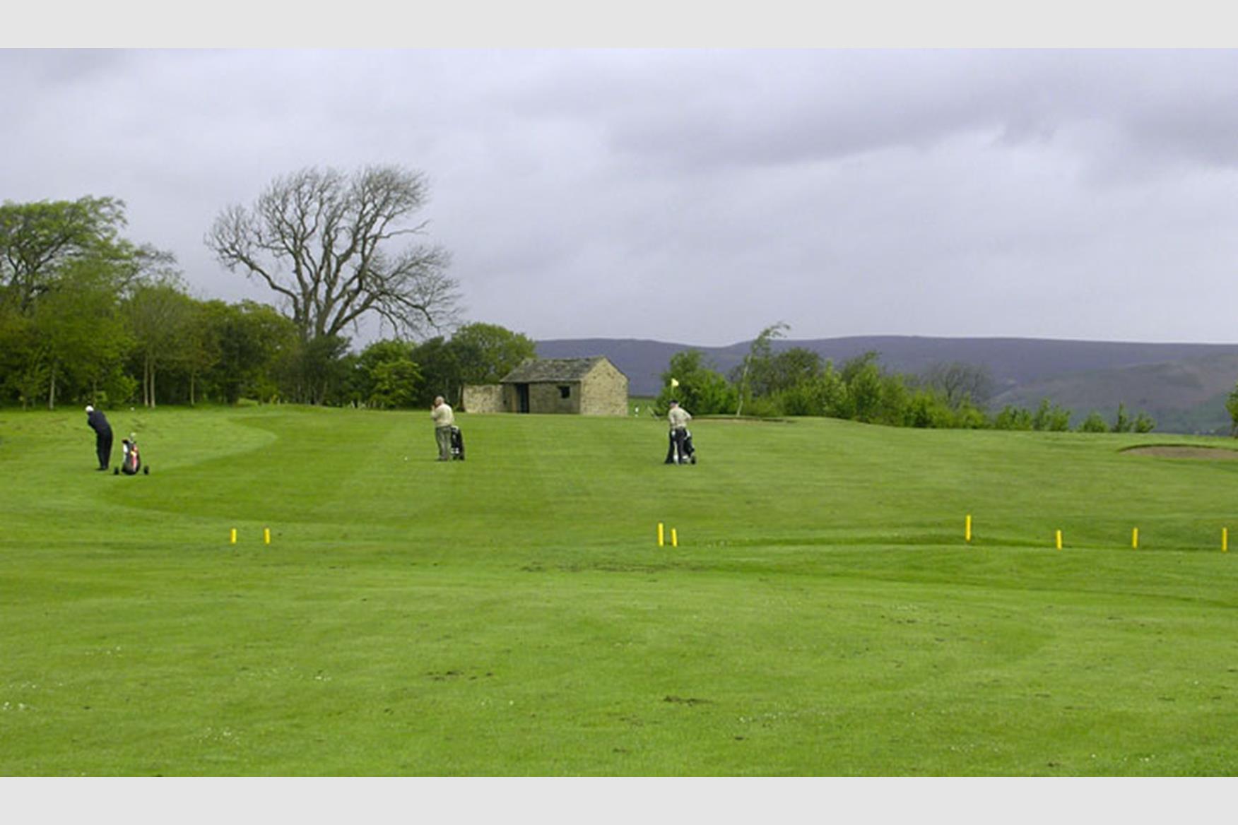 Bracken Ghyll Golf Club Golf Course in ILKLEY Golf Course Reviews