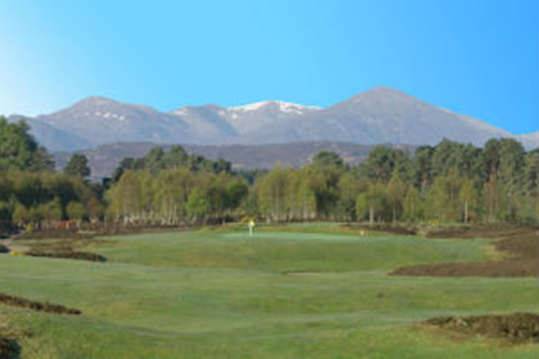 Fort Augustus Golf Club Golf Course in FORT AUGUSTUS Golf Course