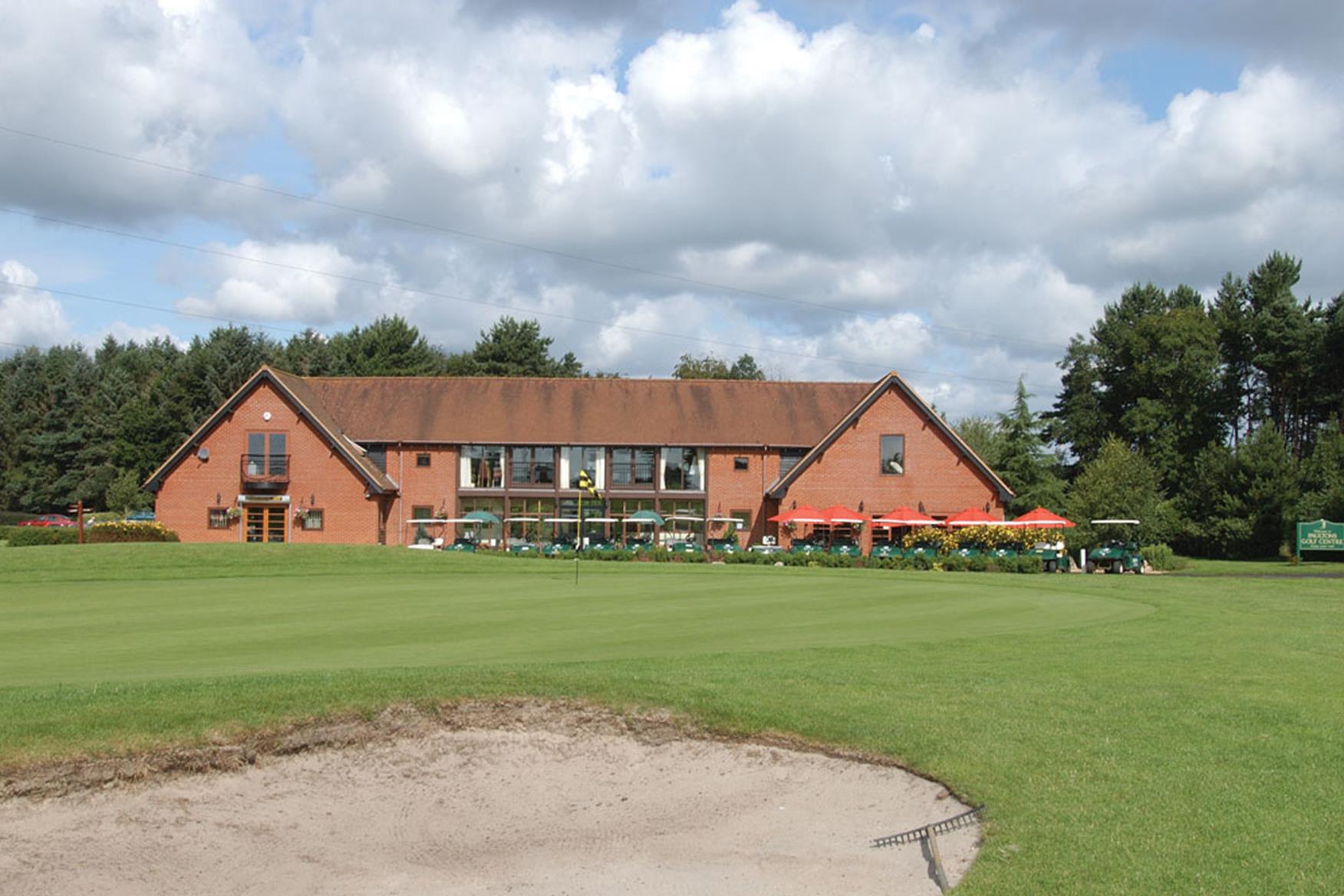 Paultons Golf Centre, Romsey, - Golf Course Information And Reviews.