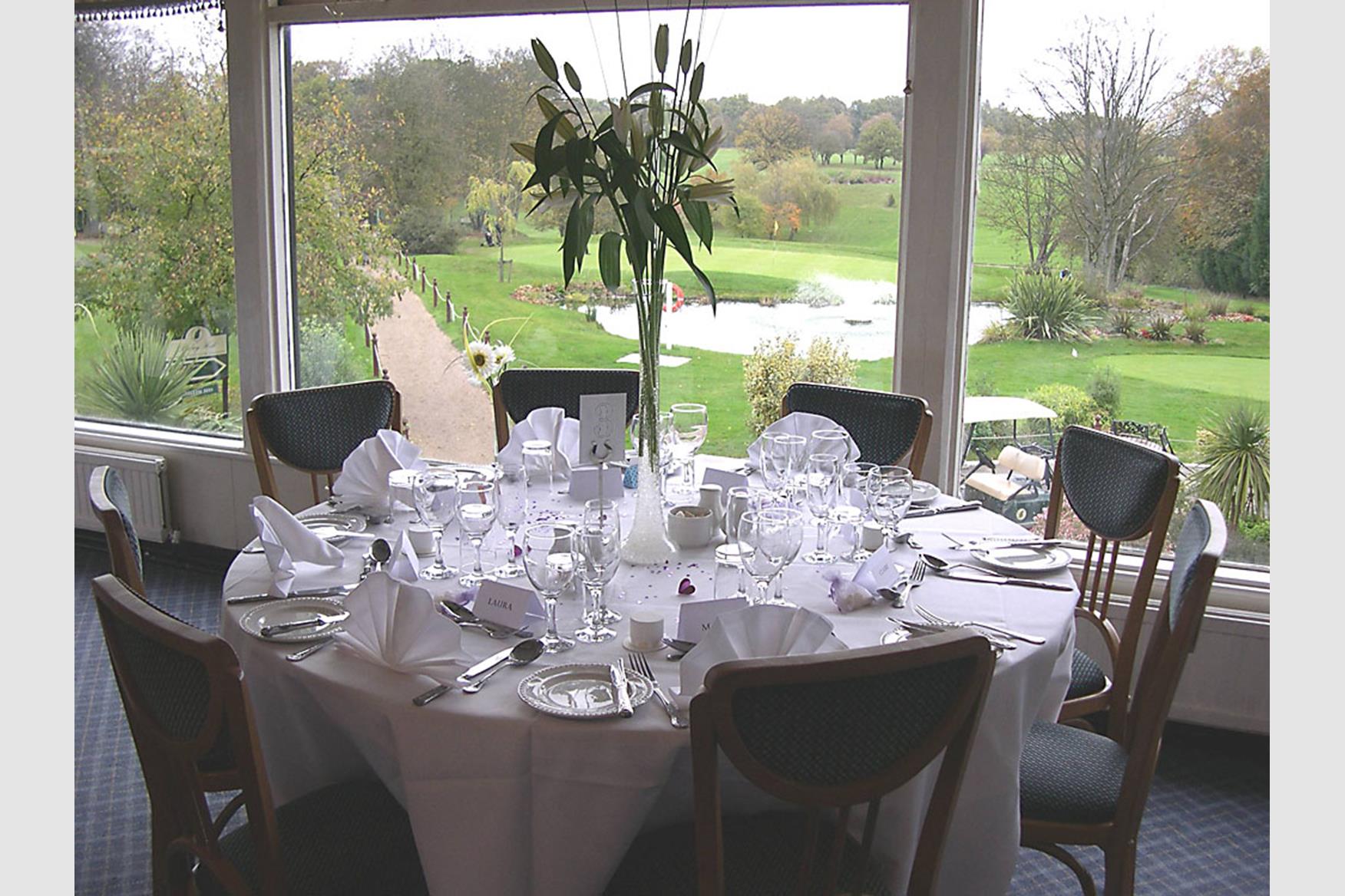 Bushey Hall Golf Club Golf Course in BUSHEY Golf Course Reviews