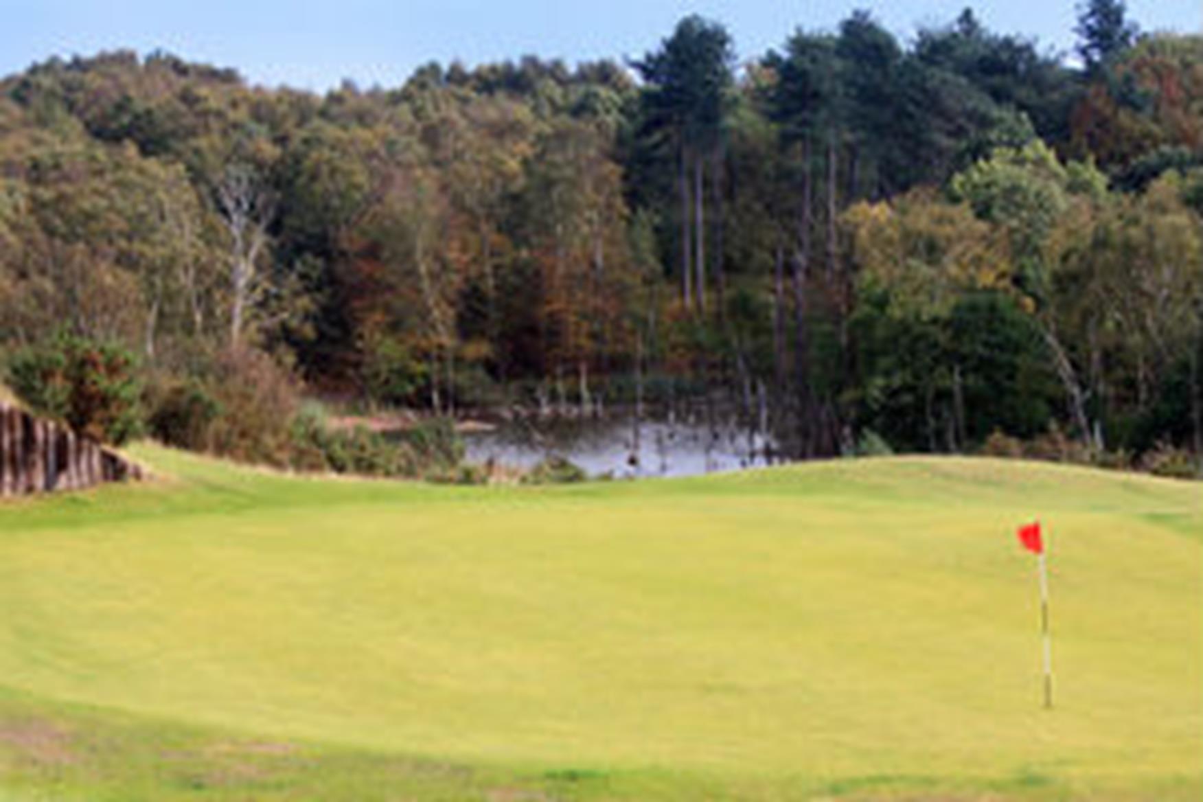 Mansfield Golf Club & Driving Range Golf Course in Mansfield Golf