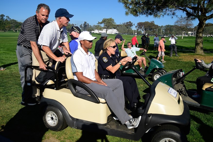 Tiger Woods was forced to WD from the 2015 Farmers Insurance Open.