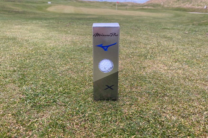Mizuno Pro X golf balls