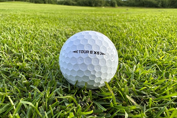 Bridgestone Tour B XS golf balls