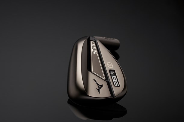 Mizuno S23 wedge in the D-Grind.