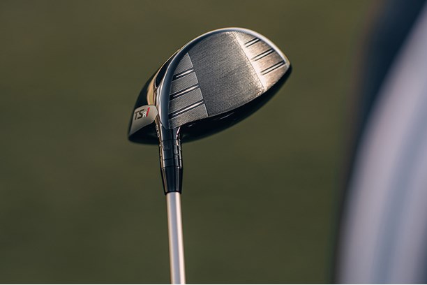 The Titleist TSR1 driver has a VFT face.