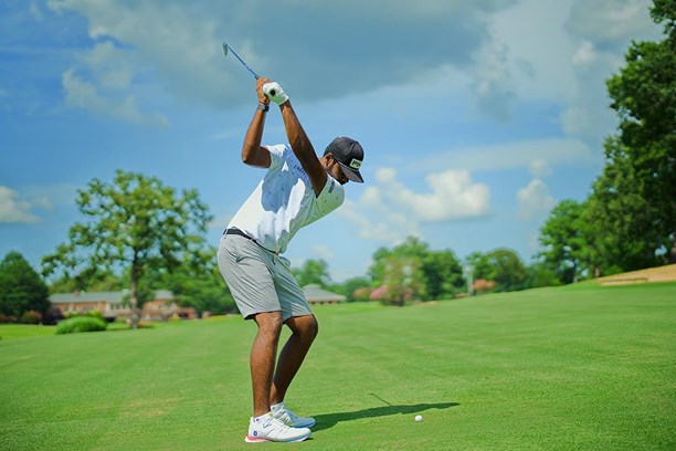 Sahith Theegala wearing the 2023 FootJoy HyperFlex.