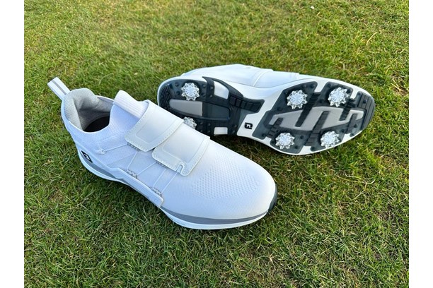 FootJoy HyperFlex white BOA on course.