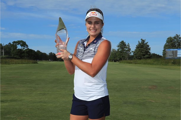 lexi-thompson-bridgestone-staffer