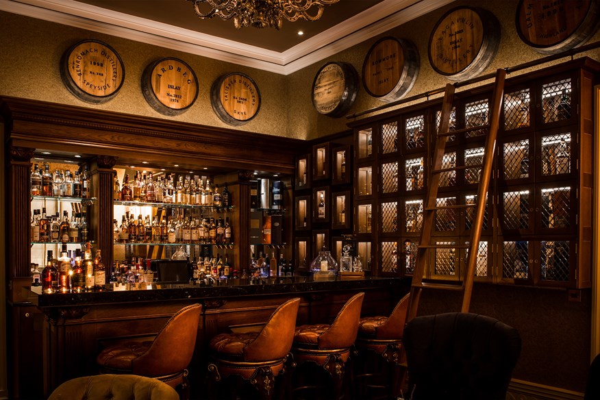 The Clavis bar at Macleod House.