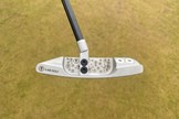 L.A.B. Golf LINK.1 putter looks like a traditional blade
