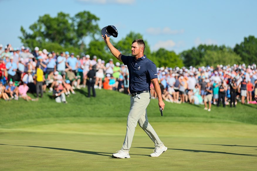 Bryson appreciates the crowd on 18 in the final round at Valhalla 2024