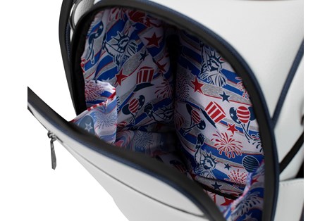 The Srixon Major staff bag has some lovely detailing.