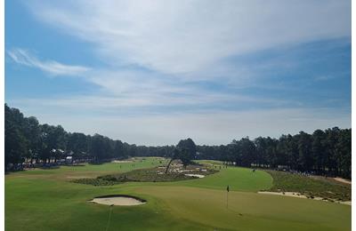 What the challenges underfoot at Pinehurst No.2?