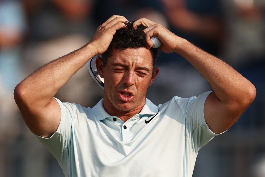 Rory McIlroy missed two short putts in the space of three holes to blow US Open chance