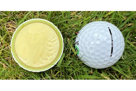 The Seed SD-02 golf ball cut in half to show the layers inside