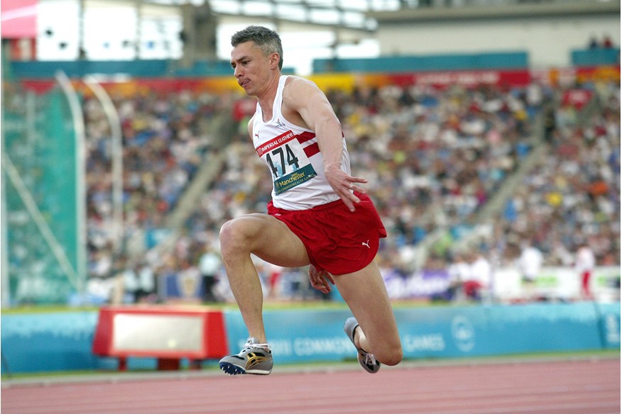 Jonathan Edwards competing at the Commonwealth Games in 2002