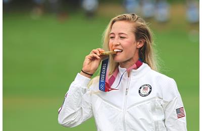 Nelly Korda with her Olympic gold medal