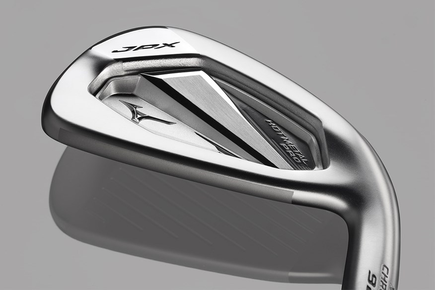 The Mizuno JPX 925 Hot Metal irons have a redesigned Contour Ellipse Face thickness