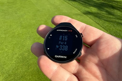 Garmin Approach G12 handheld offers 43,000 courses worldwide