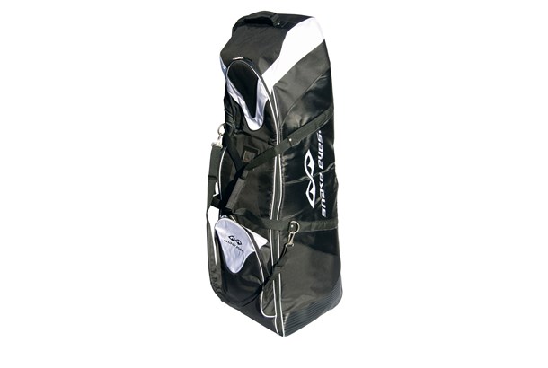 Snake Eyes Flight Bag Review | Equipment Reviews | Today's Golfer