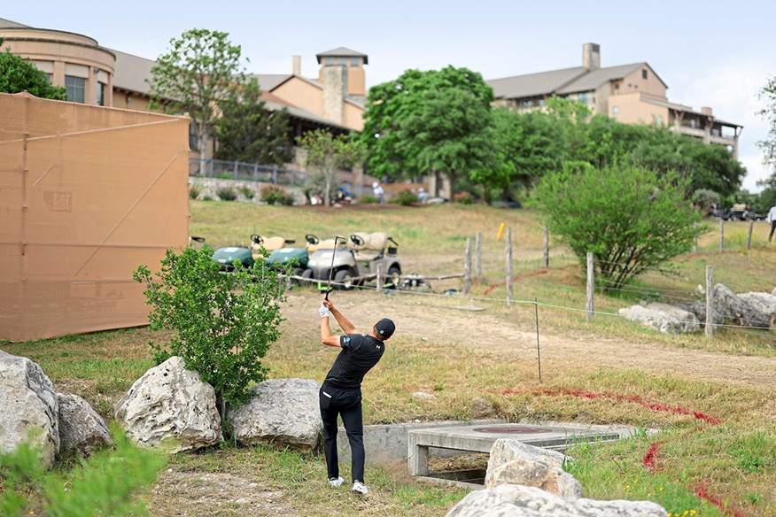 Jordan Spieth took the unconventional
route in his home state of Texas.