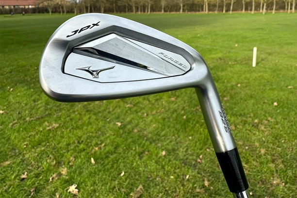 Mizuno JPX 925 Forged Irons Badge