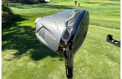 The TaylorMade Qi35 Max Driver is fixed weight