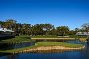 How many balls find the water on the 17th hole at TPC Sawgrass