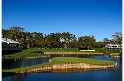 How many balls find the water on the 17th hole at TPC Sawgrass