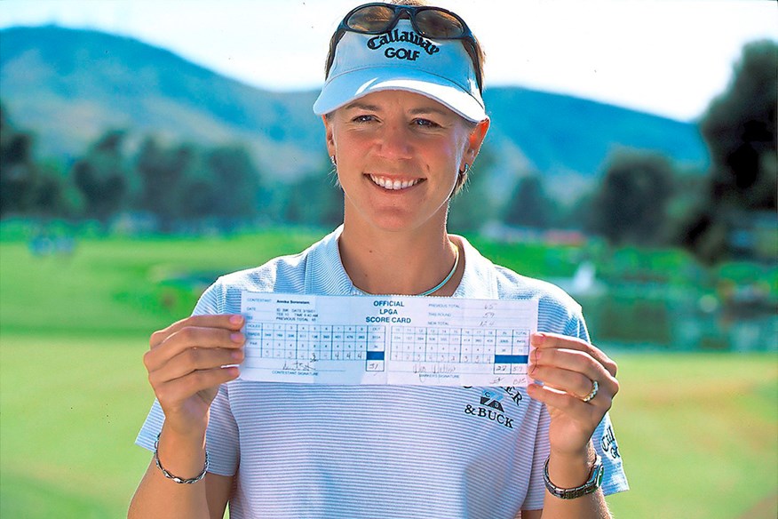 In 2001, Annika Sorenstam became the first woman to break 60 on the LPGA.