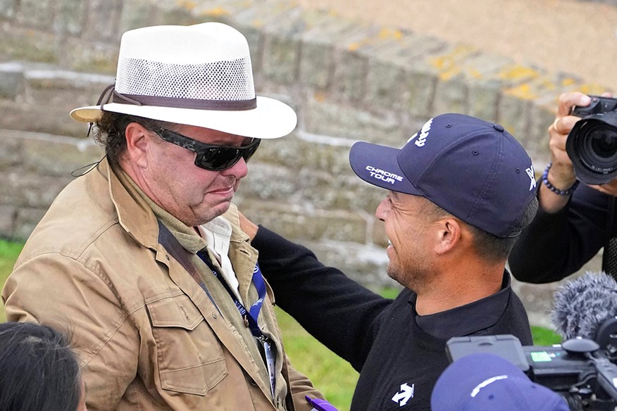 Xander Schauffele with his father after his win at Royal Troon in 2024