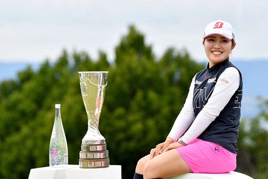 Japanese star Ayaka Furue won her first major title at the Evian Championship.