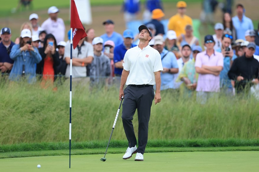 Eddie Pepperell says the long putter, like those used by Adam Scott among other top tour pros, should be banned.