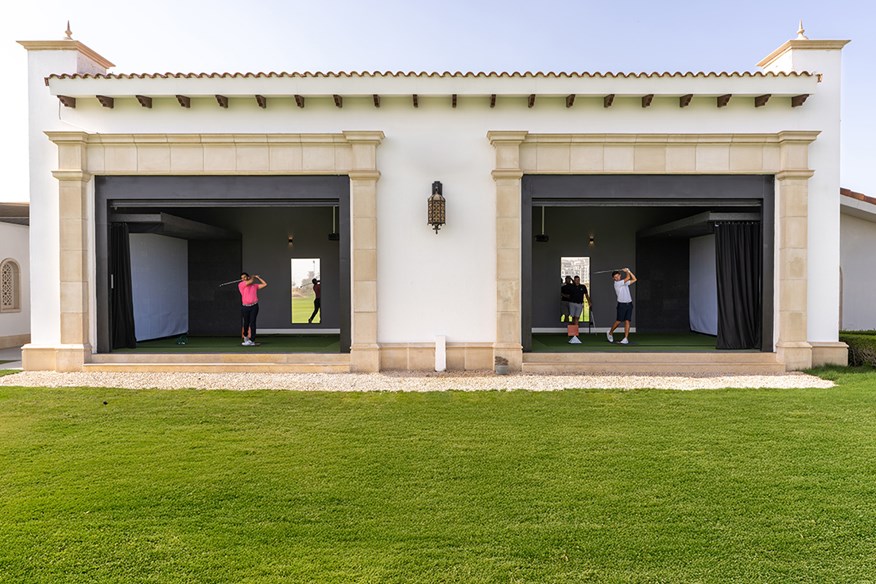 The dual bays at Yas Links Academy allow for year-round coaching and tuition