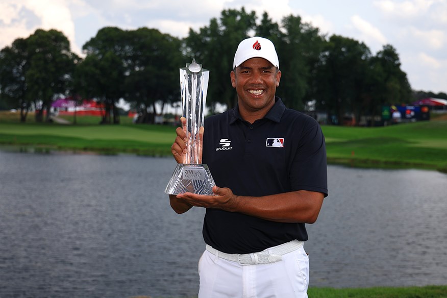 Venezuelan Jhonattan Vegas is the 3M defending champion.