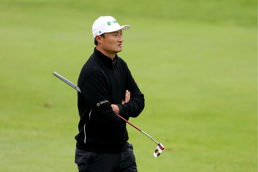 Haotong Li uses an Odyssey Jailbird 360 Prototype putter