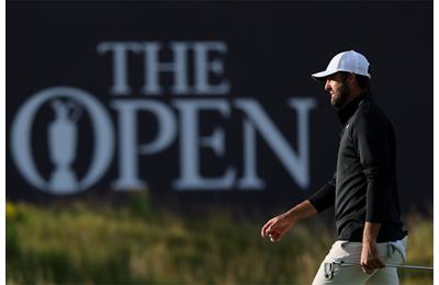 Scottie Scheffler is compared to Tiger Woods – but the two are very different.