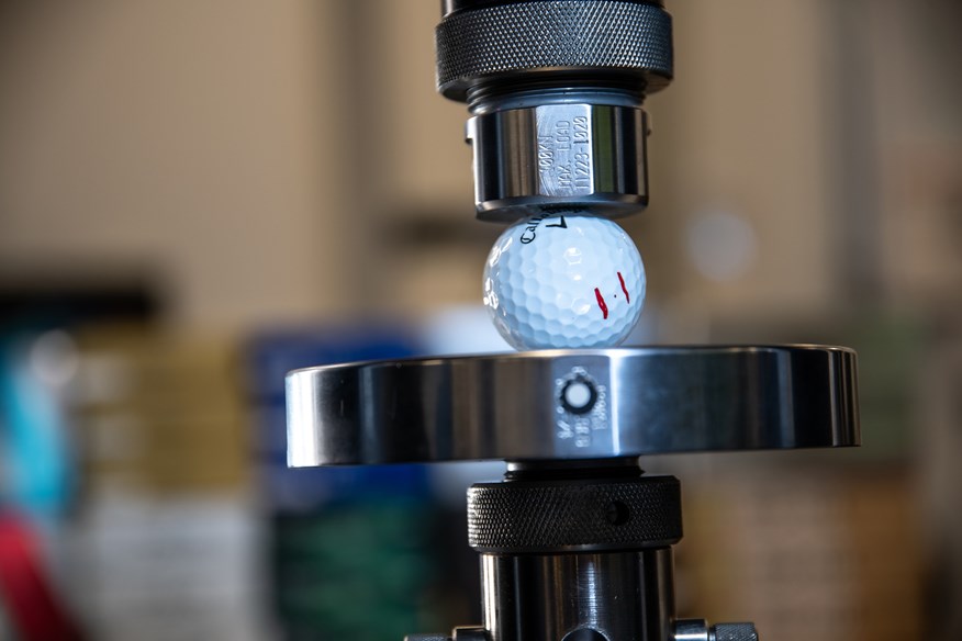 We conducted a compression test as part of our 2025 golf balls robot test for the first time.