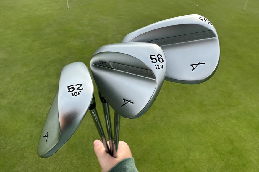Offered in lofts from 46º to 60º, the Takomo SF002 wedges fit any set