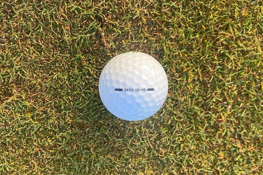 Seed SD-05 golf ball