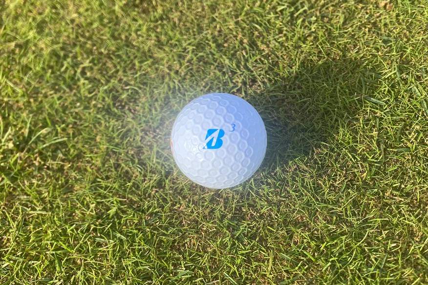 Bridgestone e12 Splash golf ball has a light blue Bridgestone logo