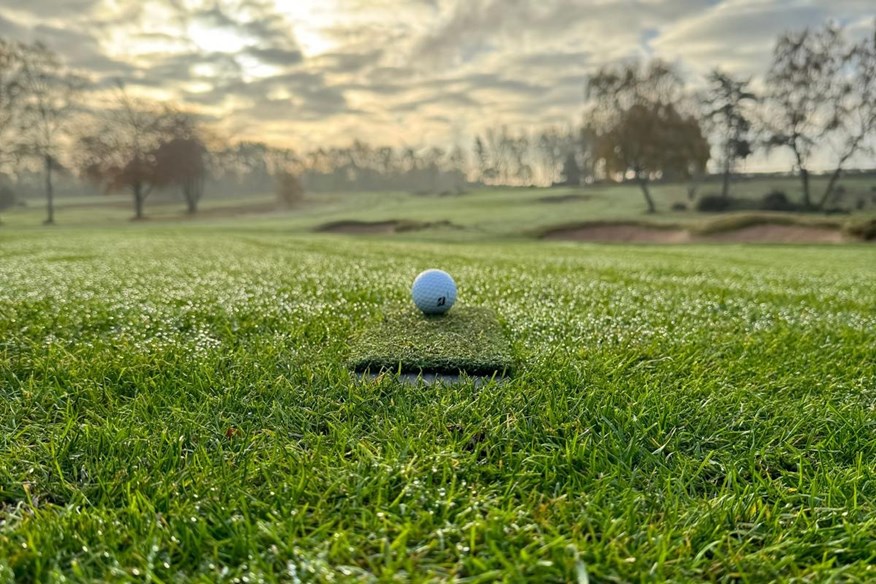 The Spurk Golf mats secure to the ground and provide the perfect playing surface in any conditions.