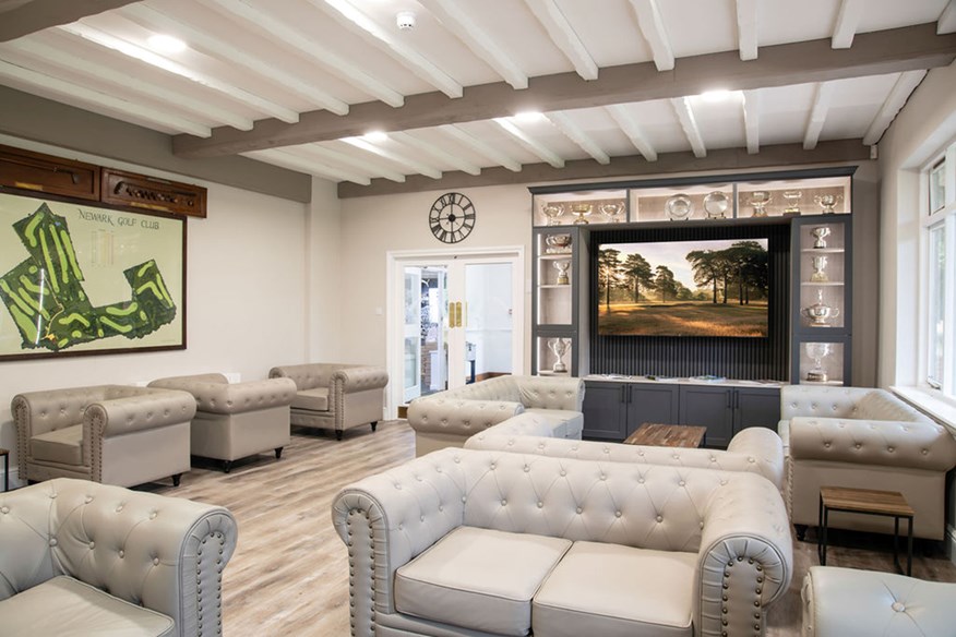 The lounge at Newark Golf Club
