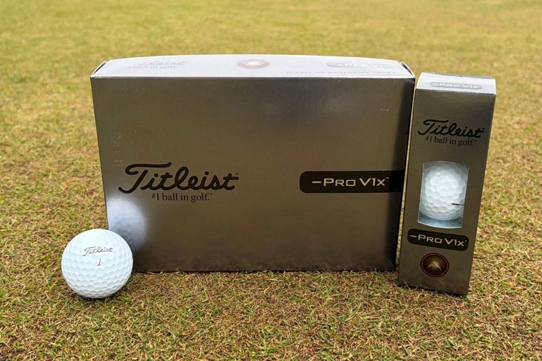 Titleist Pro V1x Left Dash (2026) golf ball: Fast and long